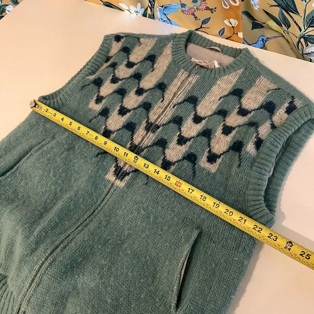 Alafoss Icewool Unisex Sz L Mint Green Vest Wool Iceland Vintage Gorpcore Resort